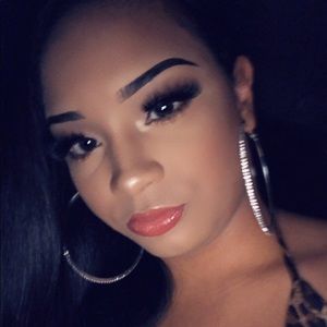 Meet your Posher, Gabby